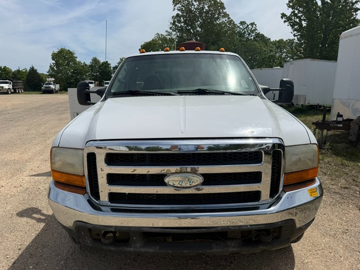 1999-ford-f350-image-23