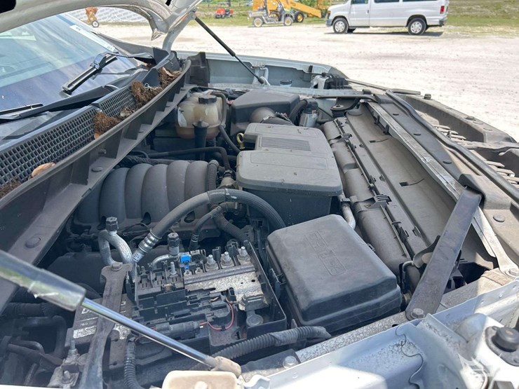 2021-chevrolet-silverado-1500-image-8
