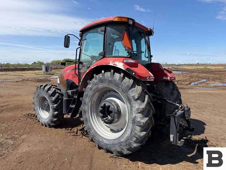 case-ih-farmall-105u-image-4