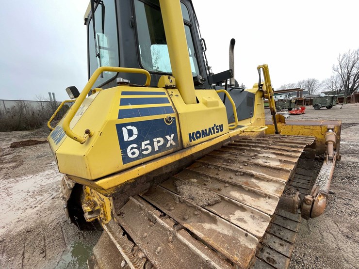 komatsu-d65px-12-image-29