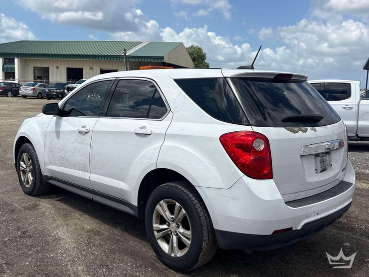 2015-chevrolet-equinox-image-3