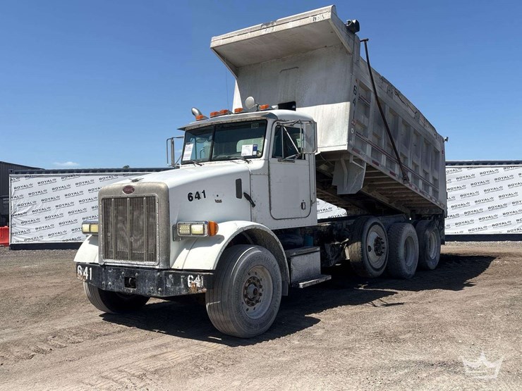 2005-peterbilt-357-image-1