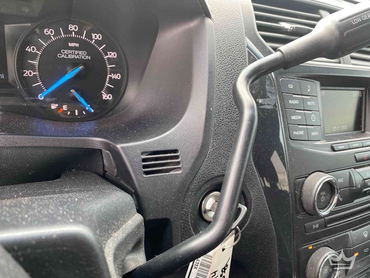 2018-ford-explorer-image-14