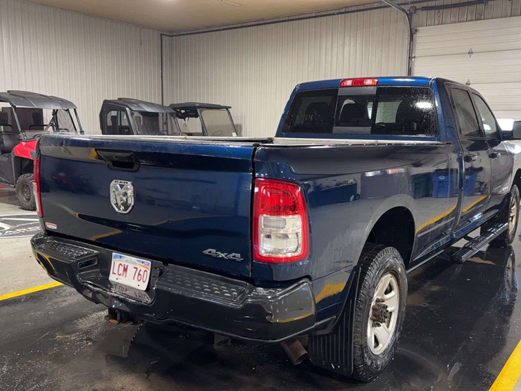 2019-dodge-3500-image-5