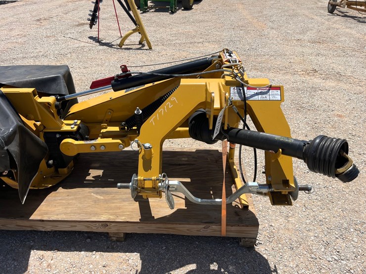 2021-vermeer-m7050-image-2