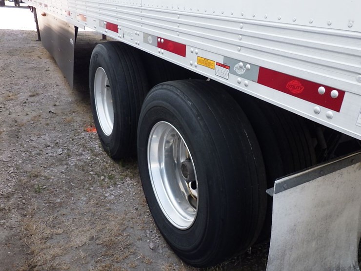 2019-utility-3000r-image-15