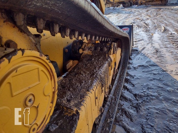 2019-caterpillar-299d2-xhp-image-30