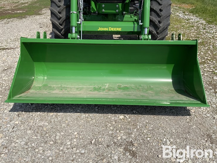 2022-john-deere-6120m-image-11