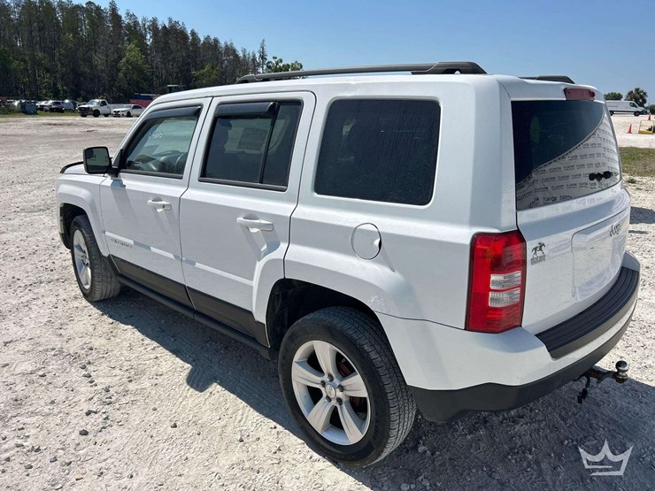 2014-jeep-patriot-image-4