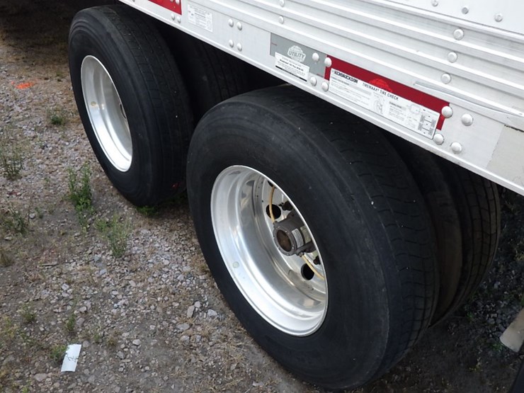 2019-utility-3000r-image-16