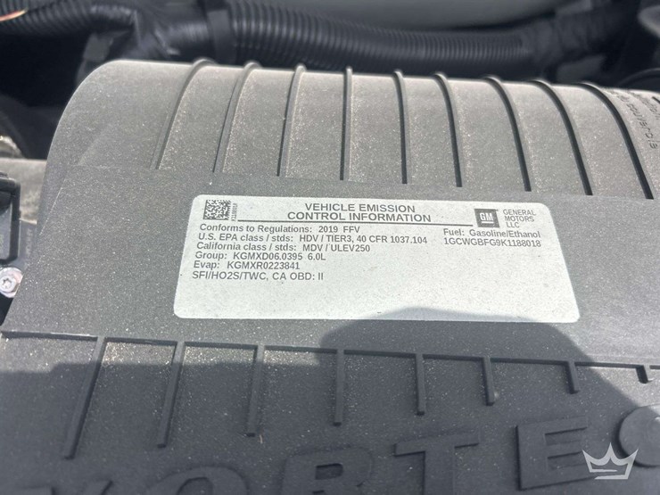 2019-chevrolet-express-2500-image-10