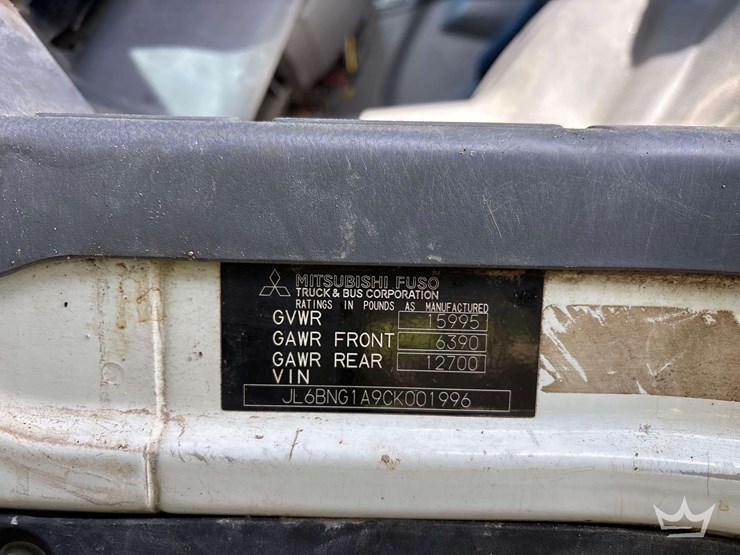 2012-mitsubishi-fuso-fec72s-image-10
