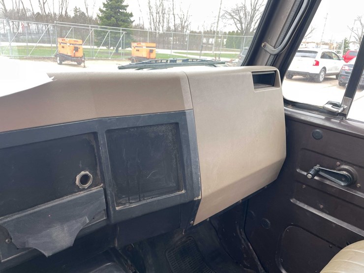 #4062-•-1991-international-box-truck-(has-wi-title)-image-92