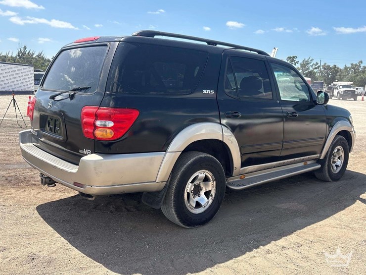 2003-toyota-sequoia-image-2