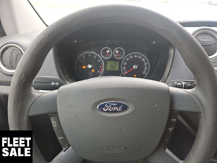 2012-ford-transit-connect-image-25