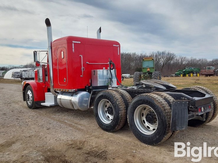 2003-peterbilt-379-image-7
