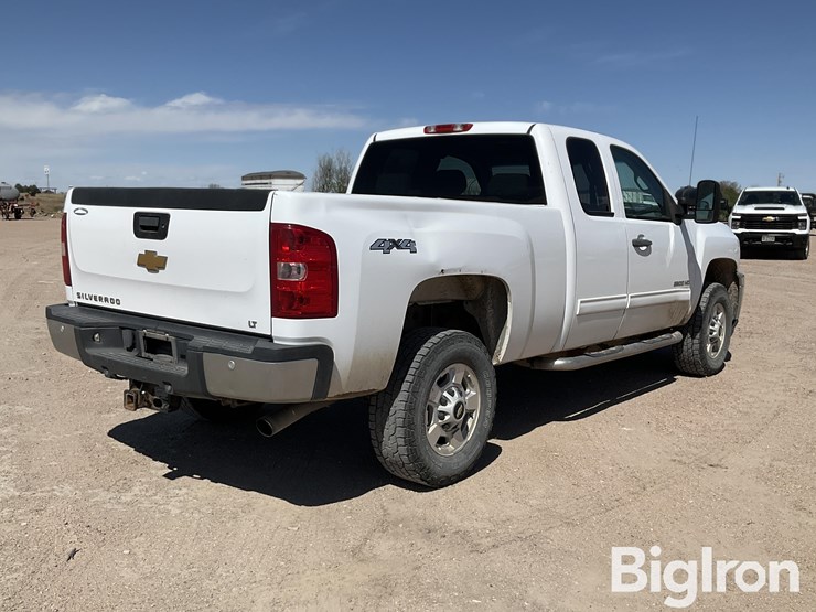2013-chevrolet-silverado-2500-image-5