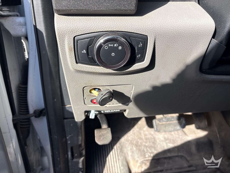 2017-ford-f250-image-36
