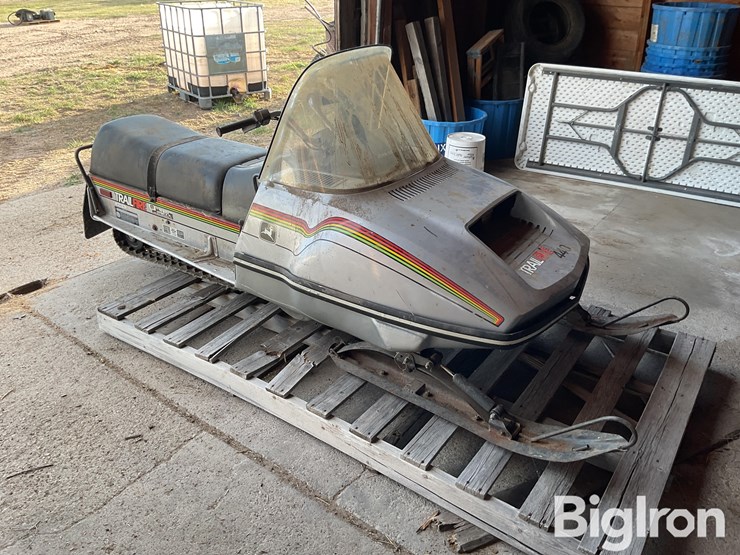 john-deere-440-image-3