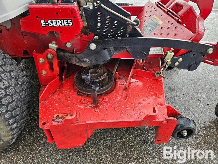 2014-massey-ferguson-730-image-9