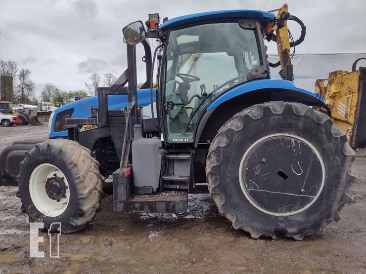2011-new-holland-t6030-image-12