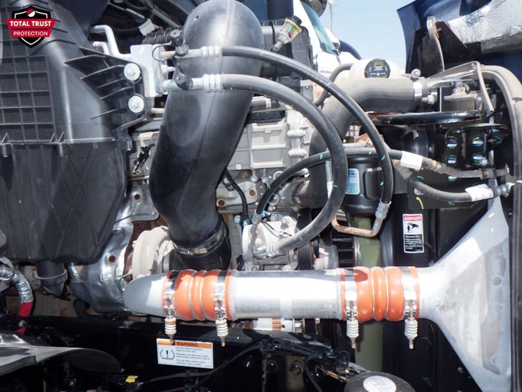 2022-freightliner-cascadia-116-image-20