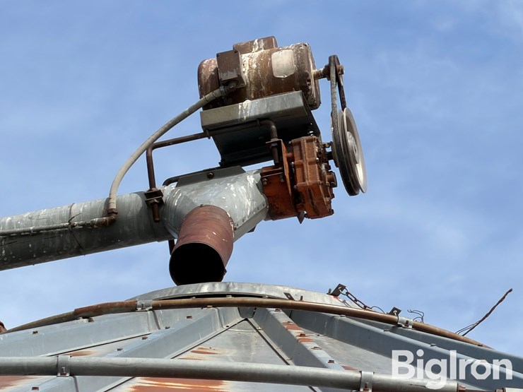 stor-mor-complete-grain-bin-set-up-image-15