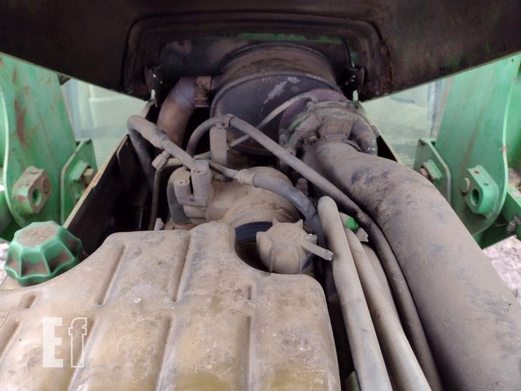 2001-john-deere-6410-image-39