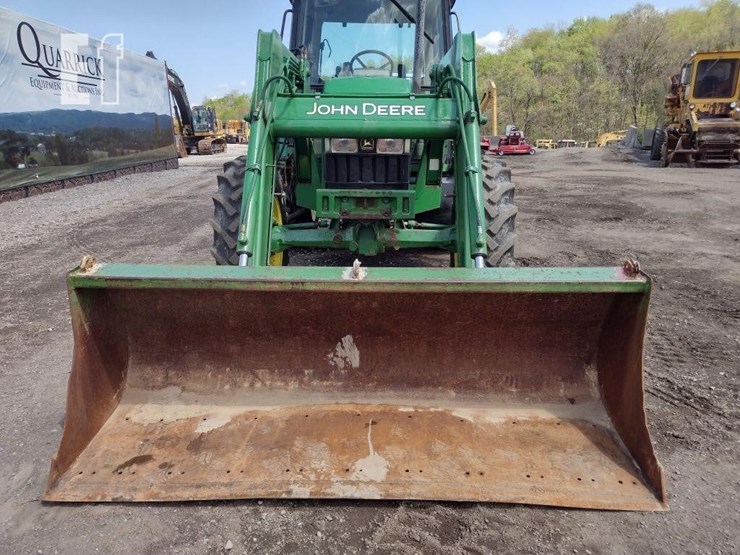 john-deere-6210-image-18
