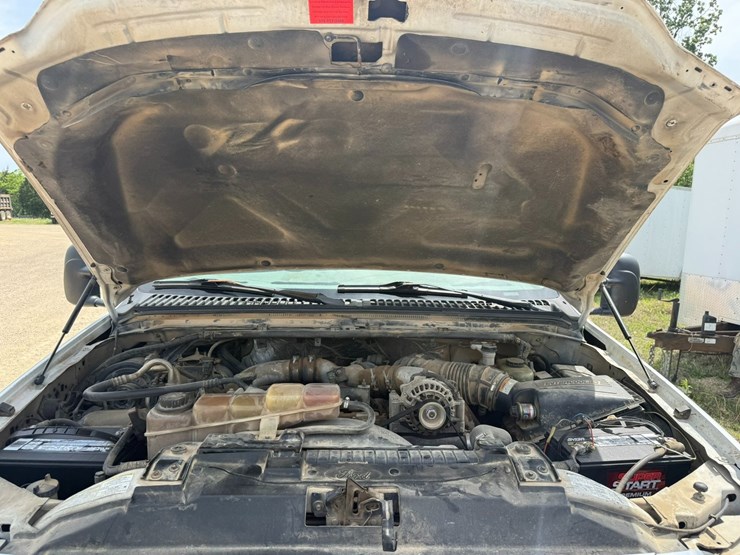 1999-ford-f350-image-27