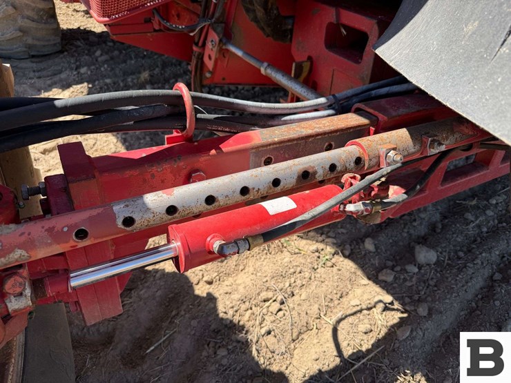 case-ih-2388-image-35