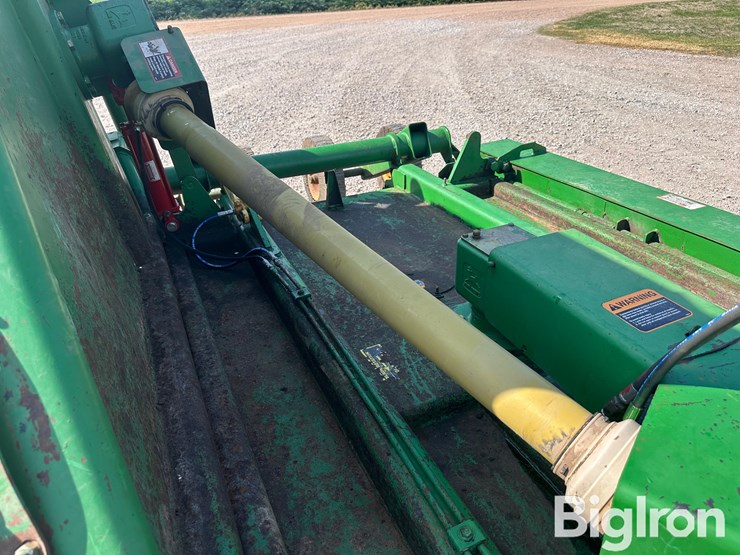 john-deere-1518-image-11