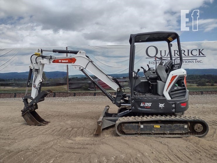 2022-bobcat-e35i-image-1