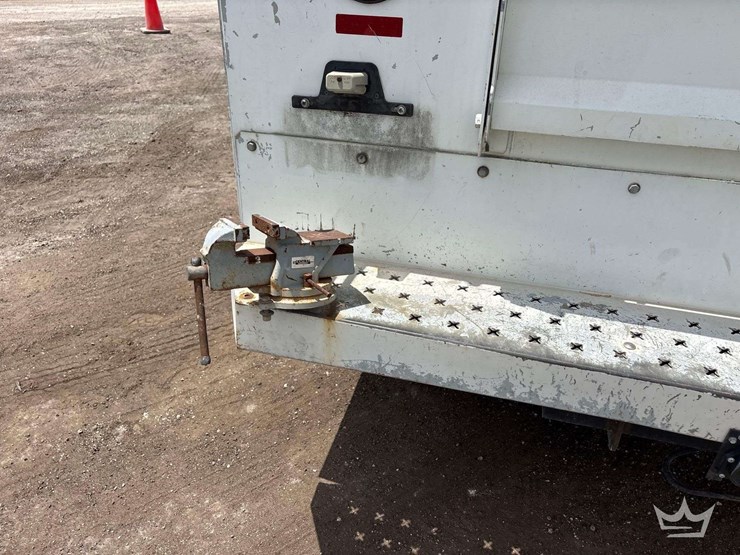 2017-ford-f350-image-24