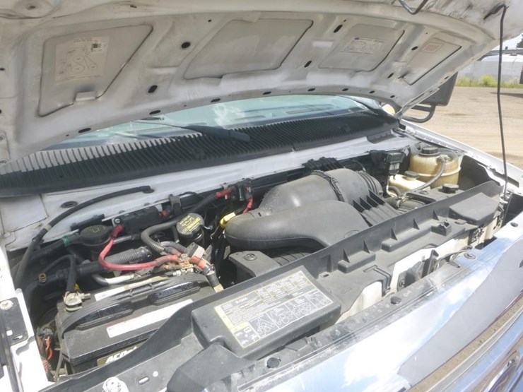 2008-ford-e450-image-12