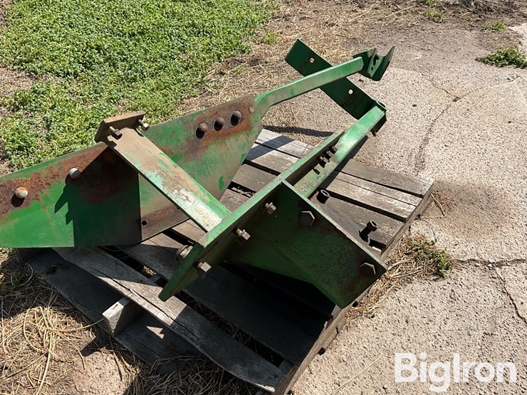 john-deere-158-image-14