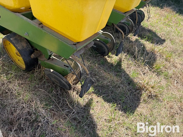 john-deere-7100-image-12