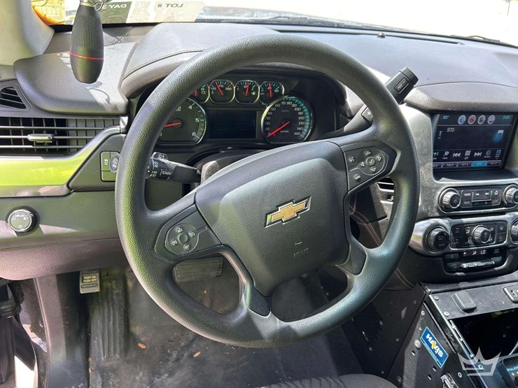 2018-chevrolet-tahoe-image-13