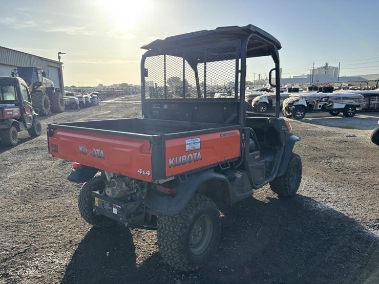 2016-kubota-rtv900-image-3