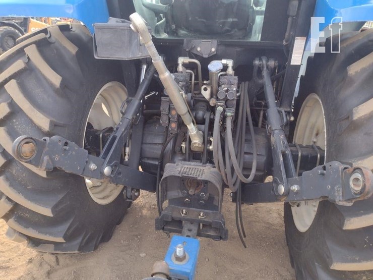 new-holland-ts110-image-30