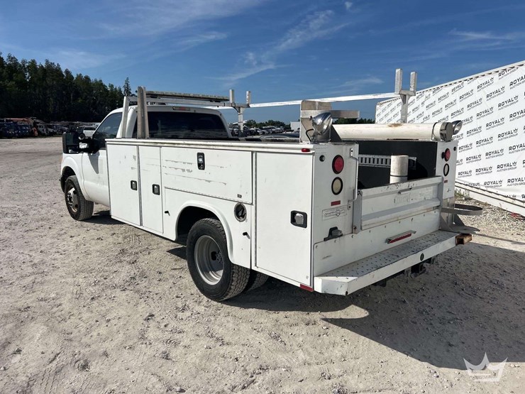 2015-ford-f350-image-4