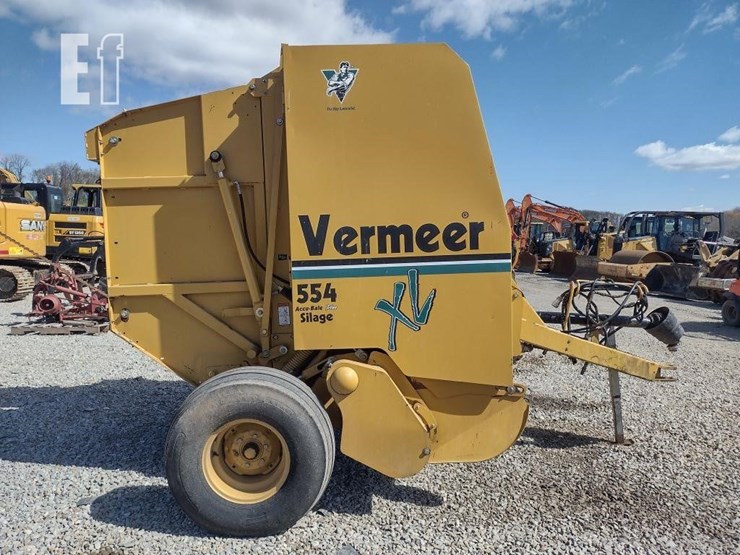 2003-vermeer-554xl-image-2