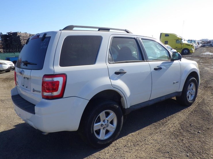2009-ford-escape-image-4