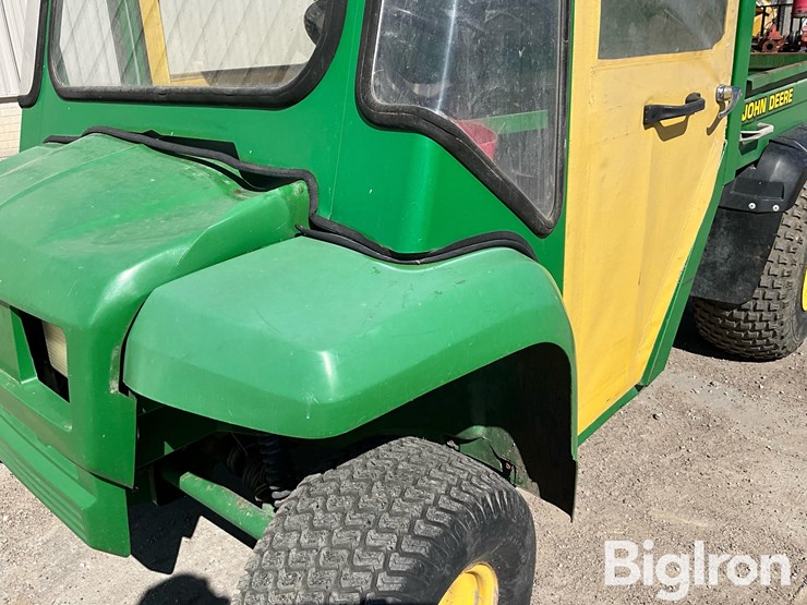 john-deere-gator-image-12