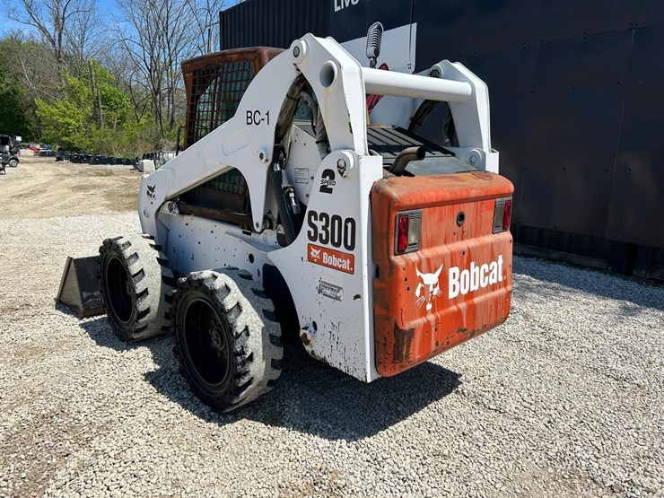 bobcat-s300-image-2