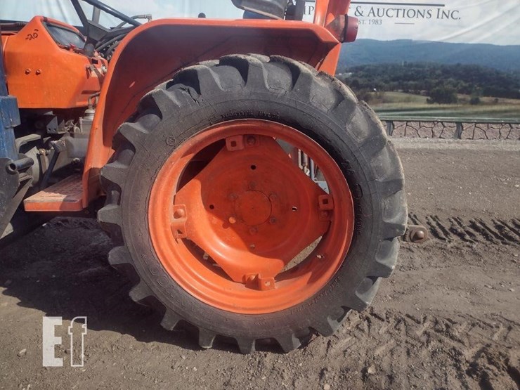 kioti-lb2204-image-6