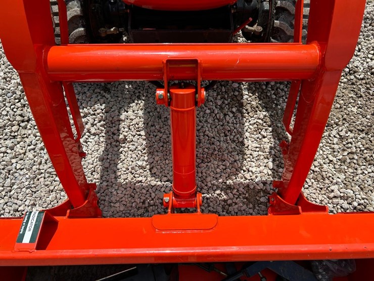 kubota-bx24-image-10