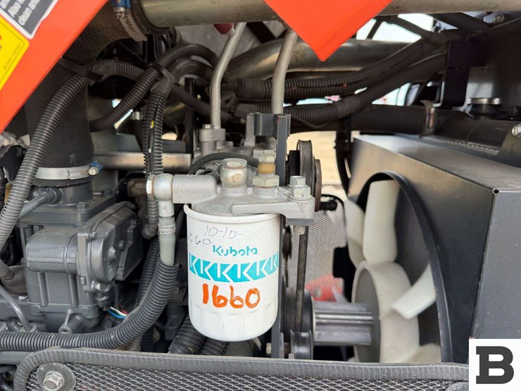 2013-kubota-m110gx-image-49