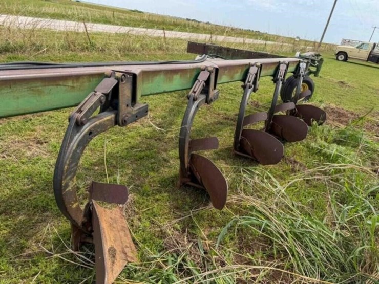 john-deere-2800-image-23