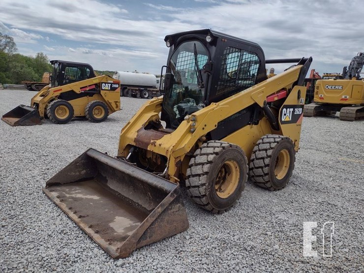 2018-caterpillar-262d-image-28
